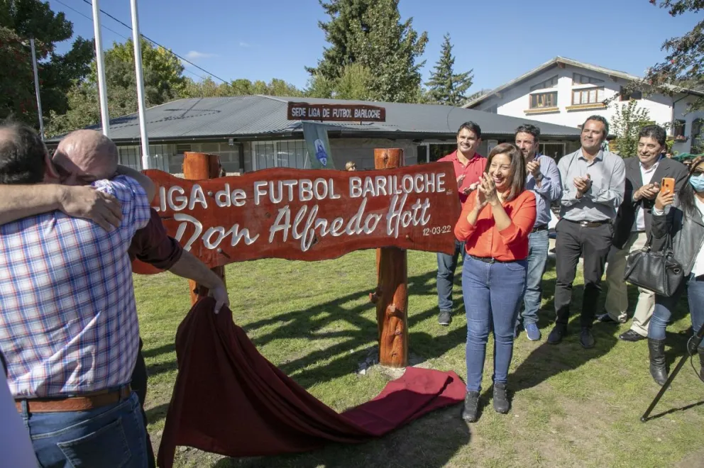 Inauguraron  la ampliación de la sede de la Liga de Futbol de Bariloche
