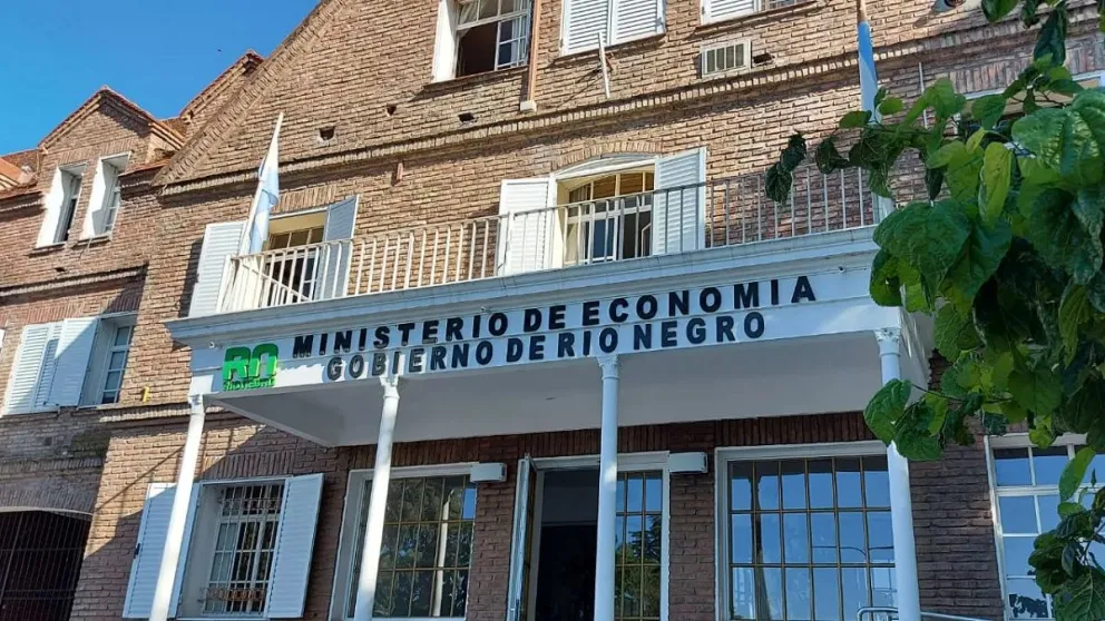 El Gobierno busca refinanciar nuevamente sus bonos en pesos