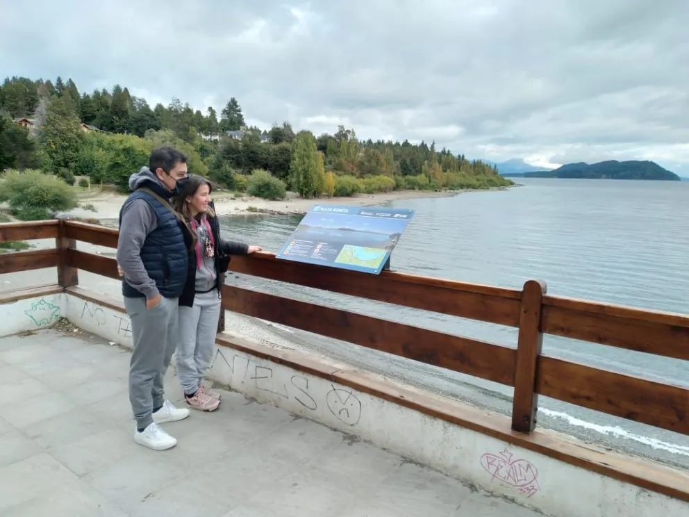 Colocaron carteles de cabecera en distintas playas