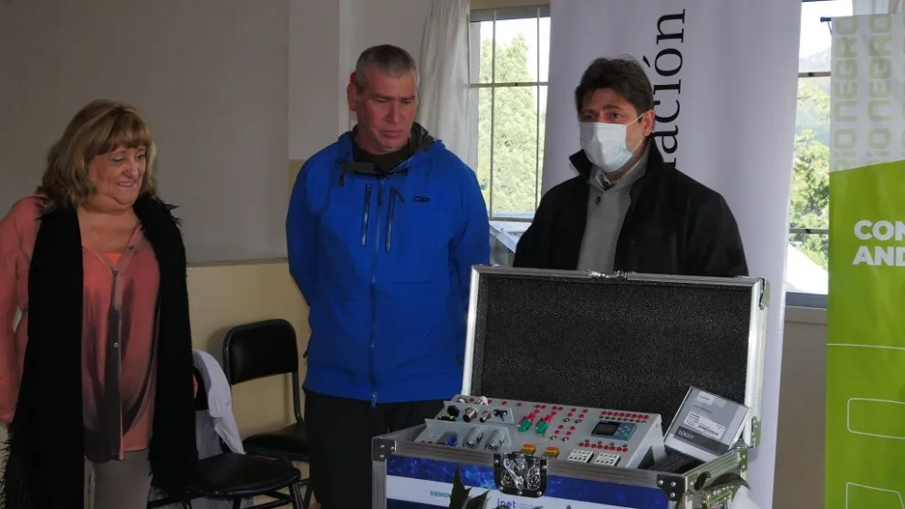 Jóvenes barilochenses tendrán la oportunidad de acercarse al mundo laboral tecnológico