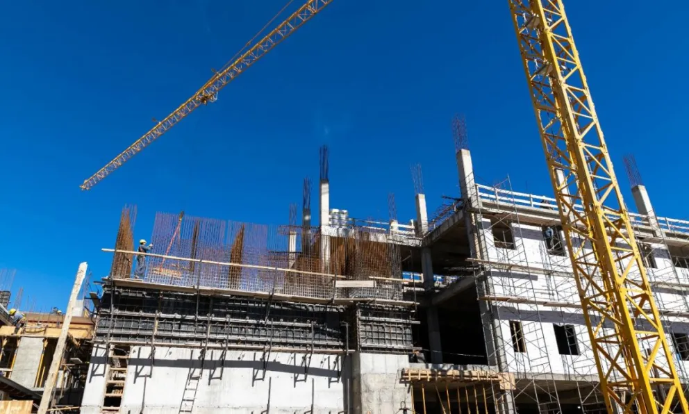 Recorrida oficial por la obra de ampliación del hospital