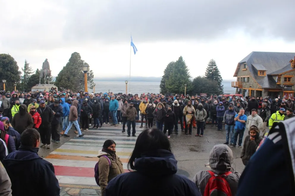 Soyem profundiza el reclamo y marcha al Centro Cívico