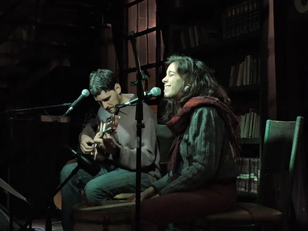 Arroyito Dúo prepara el último show en Bariloche antes de su gira por Europa