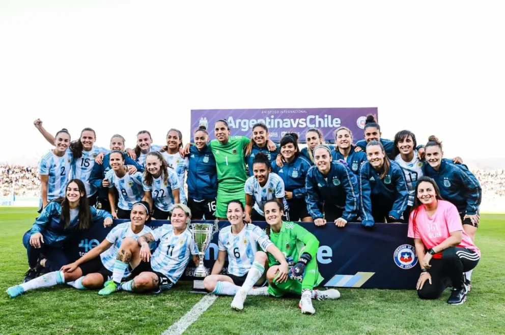 Miriam Mayorga tuvo minutos en el triunfo ante Chile