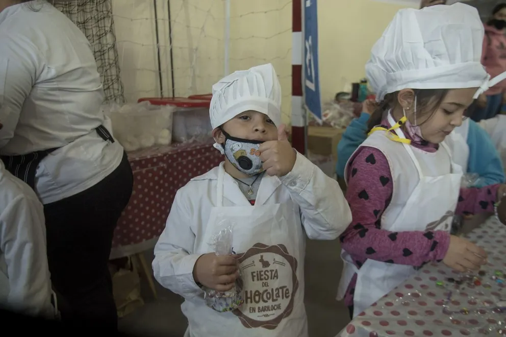 Los "chocolateritos por un día" dieron inicio a la fiesta más esperada 