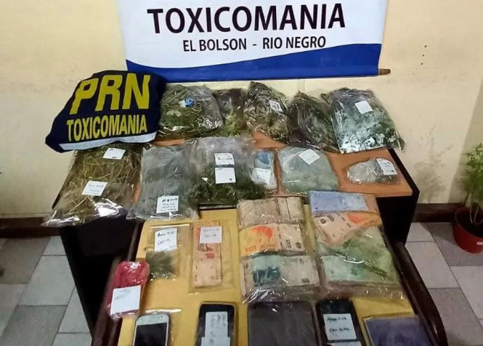 Dos allanamientos y cuatro detenidos por comercialización de drogas