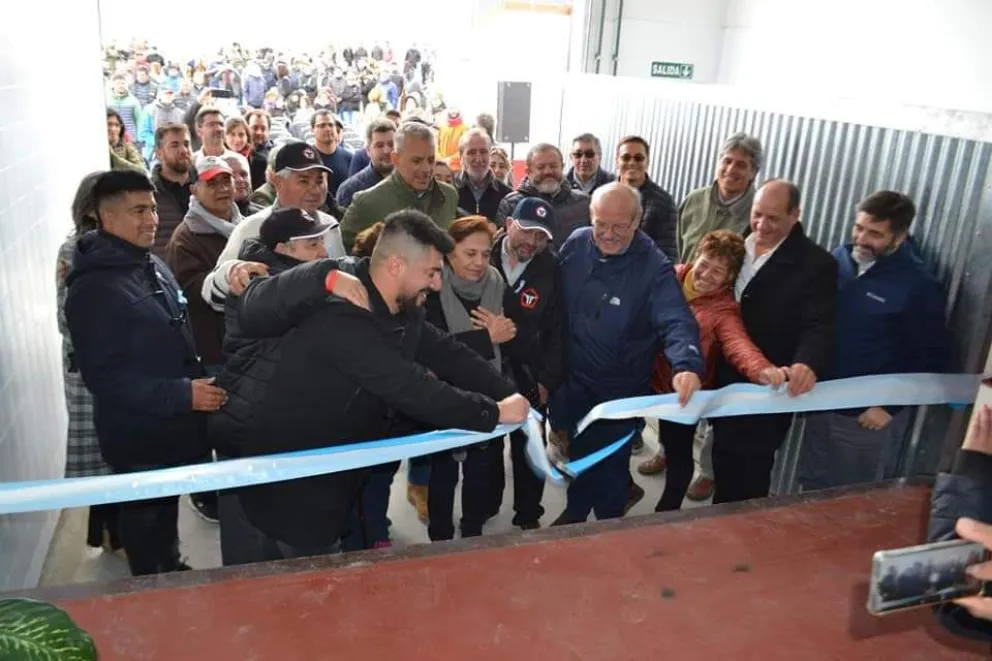 Se reinauguró el frigorífico de Jacobacci que abastecerá a toda la región