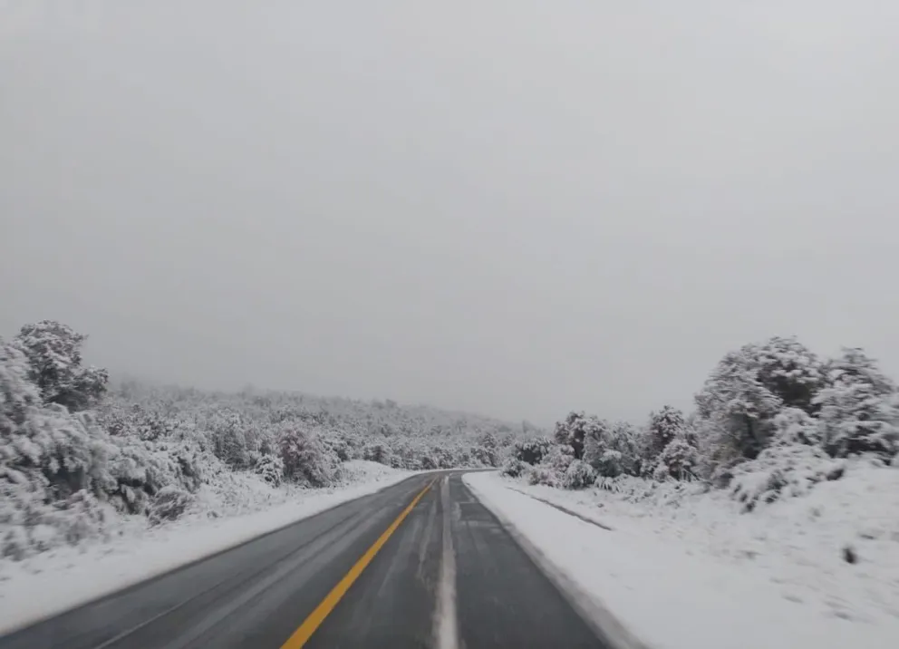 Extrema precaución en rutas tras la nevada