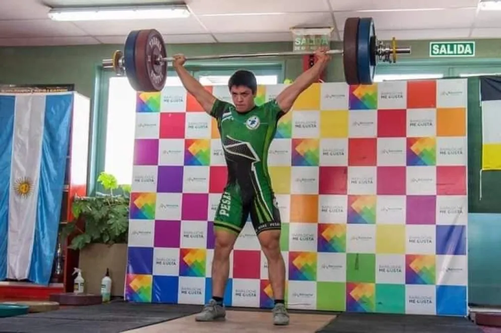 Dante Pizzuti aguarda por su debut mundial en Grecia